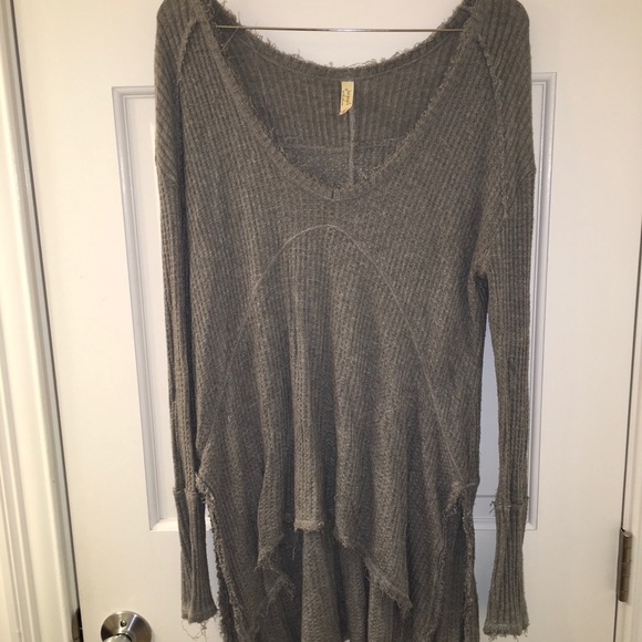 Urban Outfitters Thermal V-Neck Sweater - Picture 2 of 3
